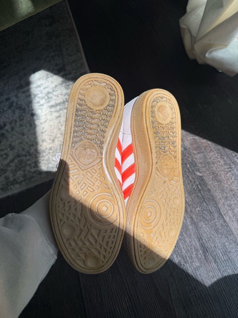 Adidas Spezial Handball Shoes Size 7 Suede Sneakers Pink with Orange Stripes - Picture 3 of 12